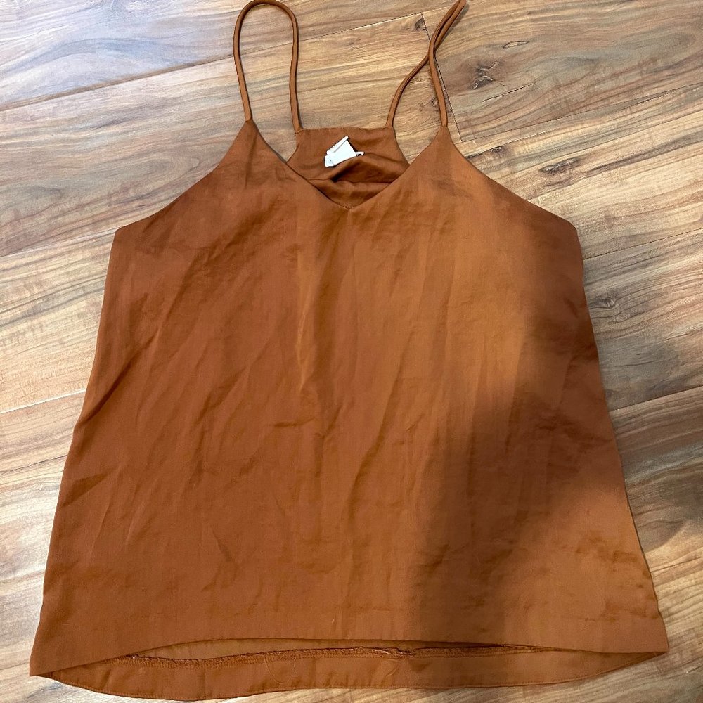 BURNT ORANGE SPAGHETTI TOP